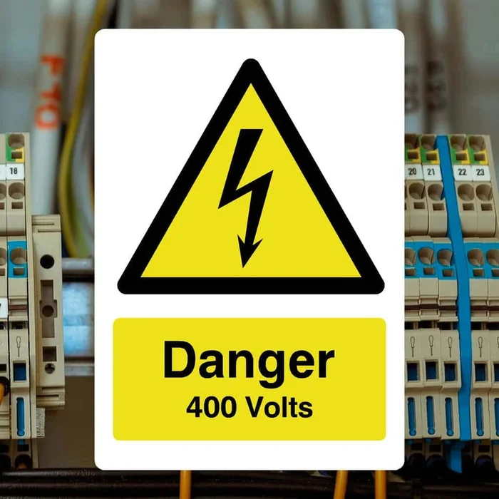Danger 400V Warning Sign