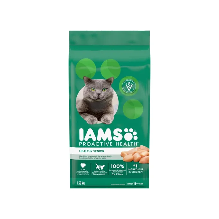 IAMS PROACTIVE HEALTH Healthy Senior Dry Cat Food with Chicken, 1.59 kg