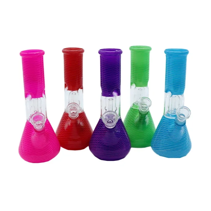 Swirl Designed 8″ Beaker Bong