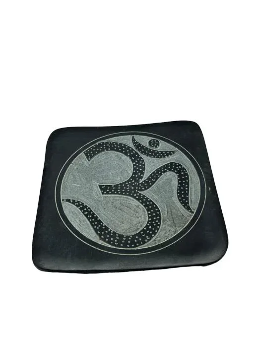 ZenN – Square Catcher w/ Engraved Om Ash Catcher